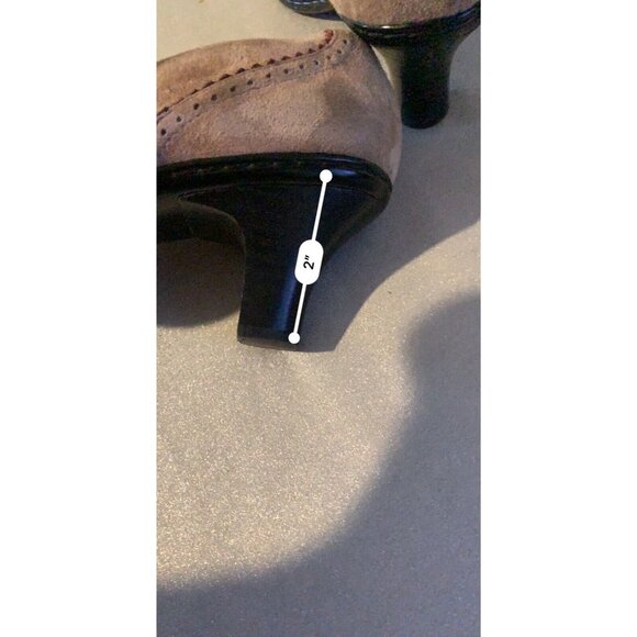 Söfft Womens Tan Suede Leather Upper Heels Size 7M With Decorative Insole - Picture 8 of 8